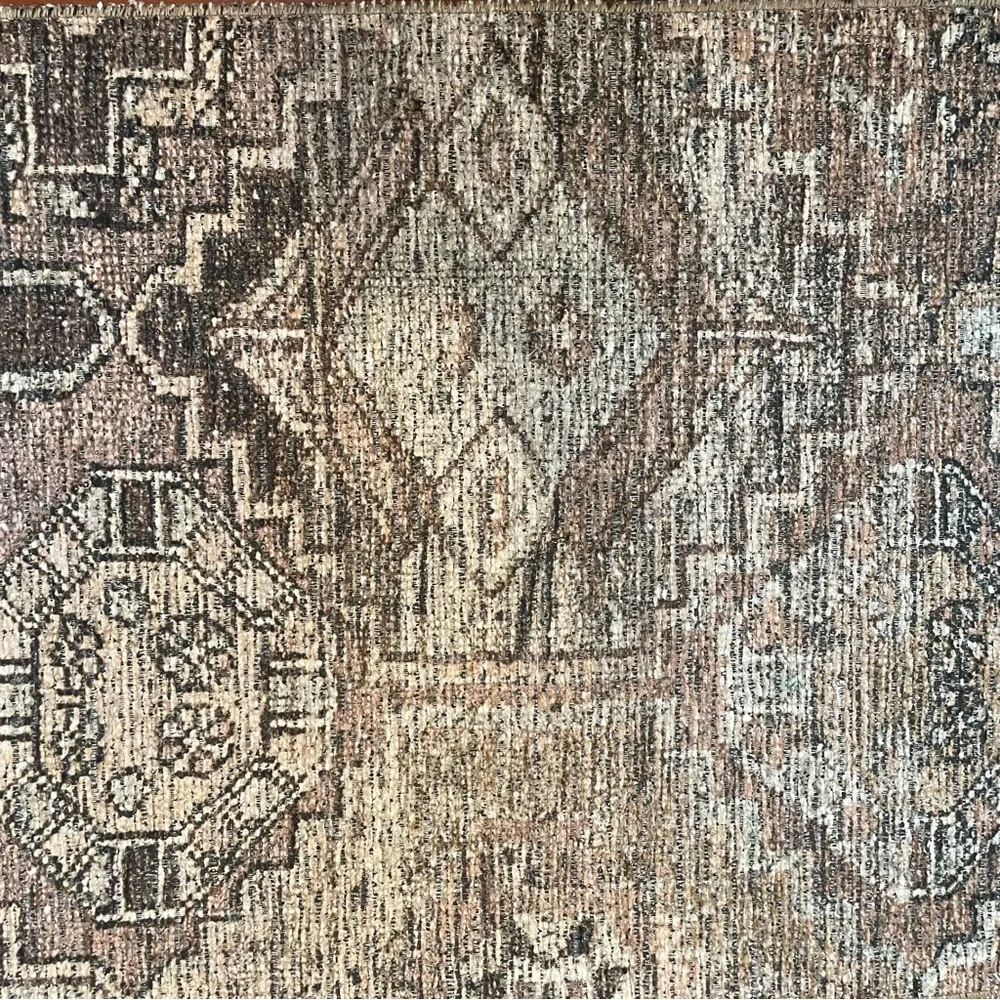 Ruggee Washable Area Rug NWT 24” X 40” Boho Tribal Neutral Farmhouse Absorbent